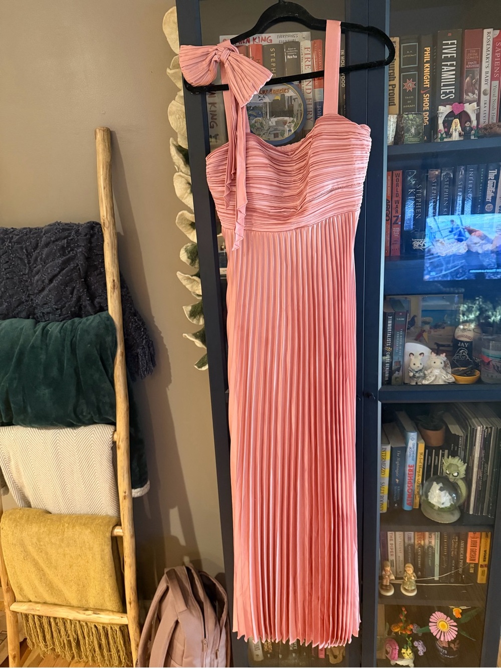 Lulu's Dusty Rose Pleated Strap Dress